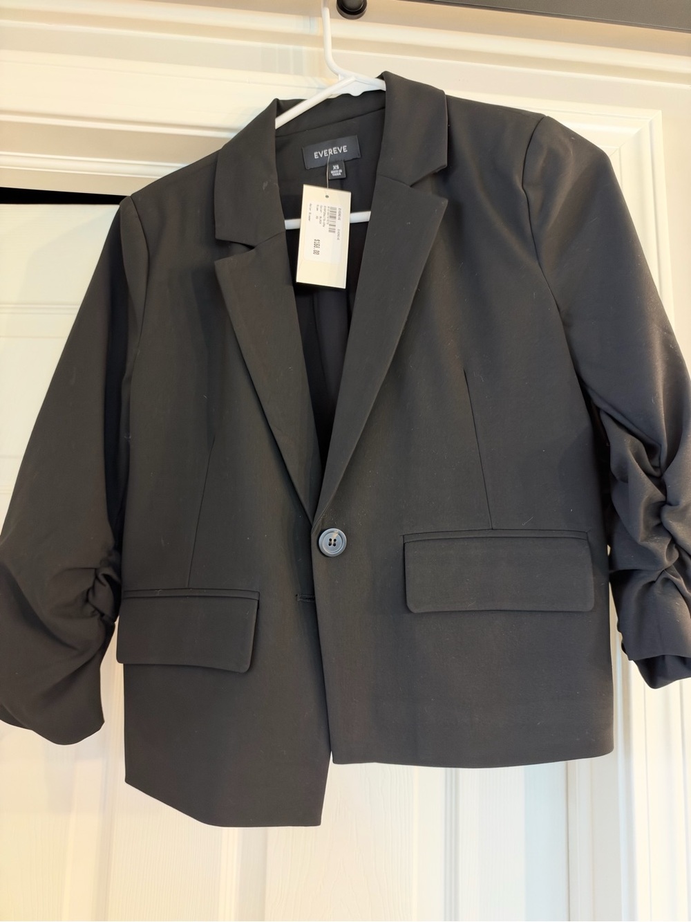 Evereve Black Cropped Single-Button Blazer with Notched Lapel